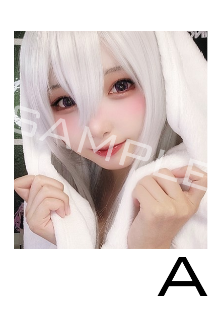 直筆サイン入り】コスプレイヤー みぃこ バースデーフォトブック みぃ 直筆サイン入り】コスプレイヤー みぃこ バースデーフォトブック みぃ